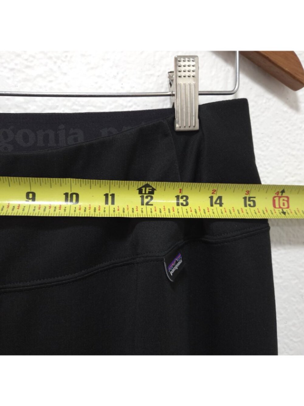 Patagonia Leggings Black Size XL Midweight Capilene Baselayer Sport Skinny - Picture 12 of 15